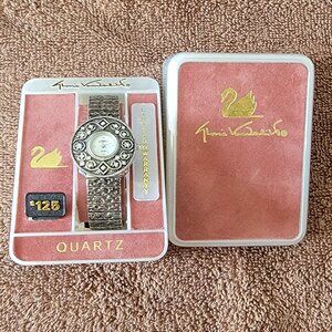 Gloria Vanderbilt Quartz Watch Women Ornate Silver Tone Japan Movt NIB